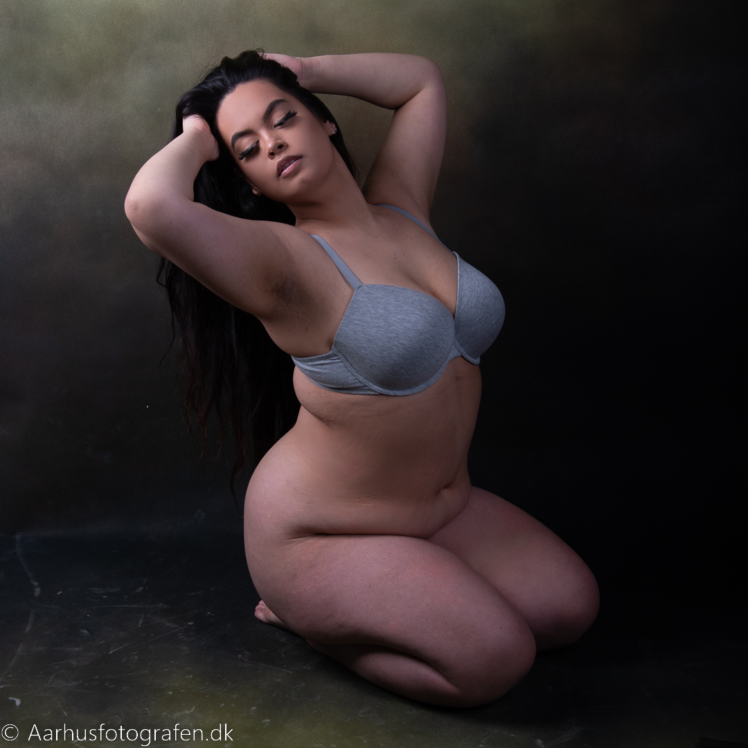 web_FD9_4793